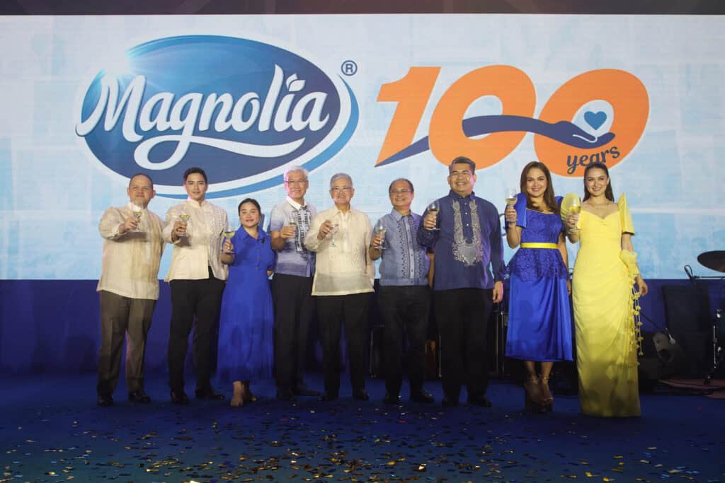 John Paul Ang, President and COO of San Miguel Corporation, Alden Richards, Monica Ang-Mercado, Chief Financial Officer of San Miguel Food and Beverage, Dr. Leo Obviar Vice President and General Manager for Magnolia Poultry, Francisco Alejo, former President of San Miguel Foods & current board member, Emmanuel Macalalag, President of San Miguel Foods, Judah Ruiz Vice President and General Manager for Magnolia Dairy & Coffee, Judy Ann Santos-Agoncillo, and Marian Rivera-Dantes