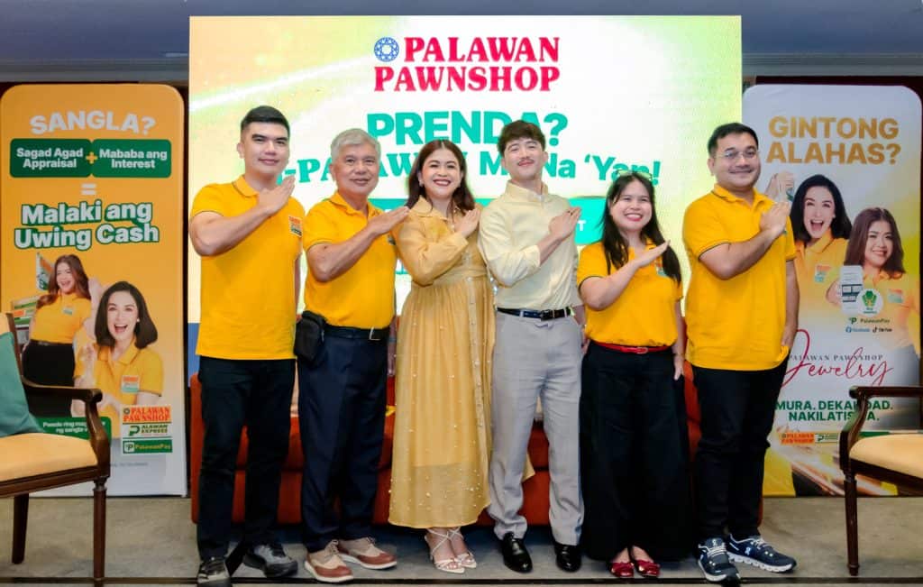 Group promoting pawnshop services together.