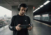 Acer Expands Gaming Handheld Portfolio with Predator Atlas 7