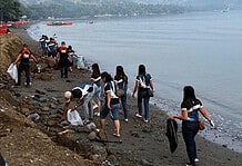 DENR Caraga removes over 6 tons of waste from 10-km coastline